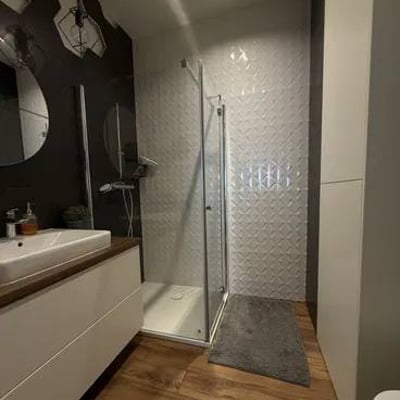 Alquiler de un moderno apartamento de 3 habitaciones, 52 m², distrito Mokotów, Varsovia, Polonia